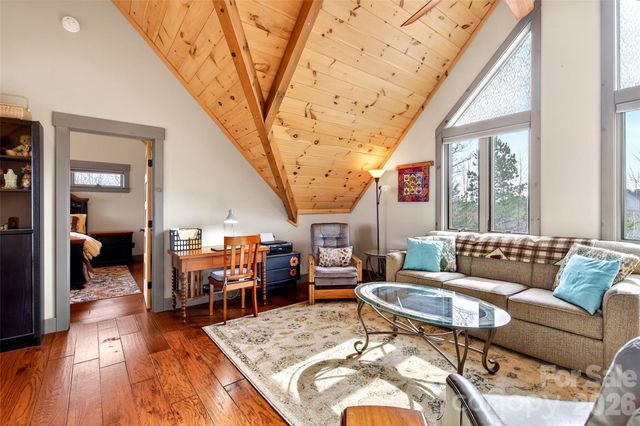 623 Mountain Vista Drive, Nebo, NC 28761