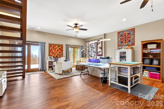 623 Mountain Vista Drive, Nebo, NC 28761