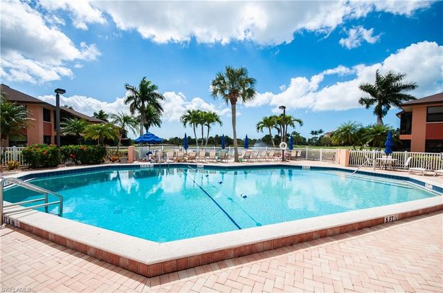 1538 Mainsail DR 5, Naples, FL 34114