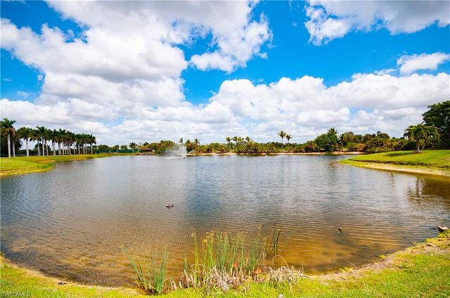 1538 Mainsail DR 5, Naples, FL 34114