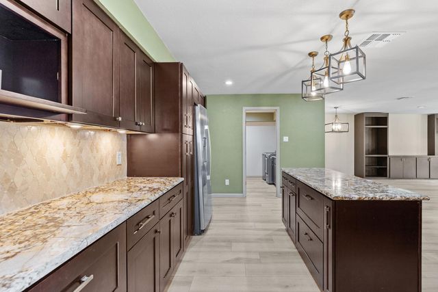 17842 Park Valley DR, Round Rock, TX 78681
