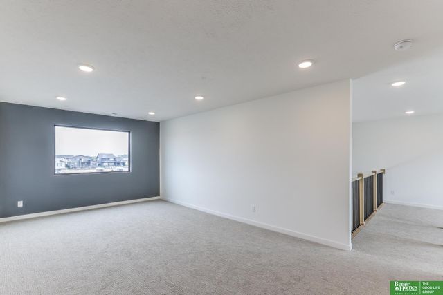 28574 Jessie Circle, Valley, NE 68064