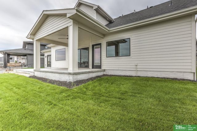 28574 Jessie Circle, Valley, NE 68064