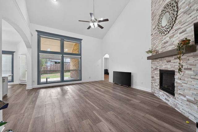 1408 Summer Lane, Mckinney, TX 75454