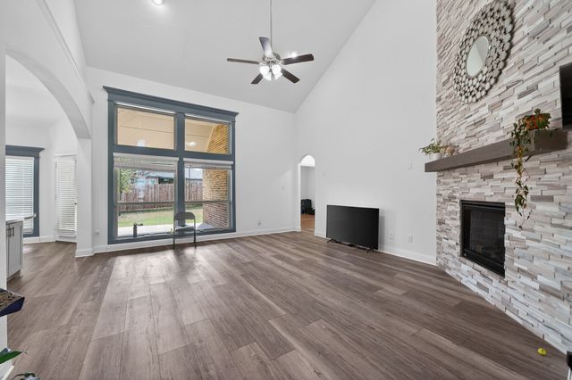 1408 Summer Lane, Mckinney, TX 75454