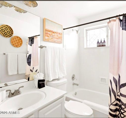 5352 E WOODRIDGE Drive, Scottsdale, AZ 85254