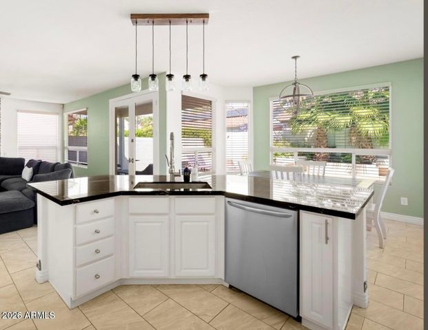 5352 E WOODRIDGE Drive, Scottsdale, AZ 85254
