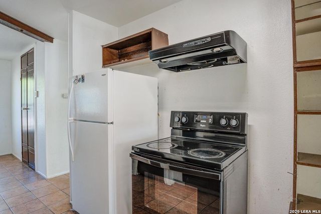 5434 Plumtree Dr, San Antonio, TX 78225