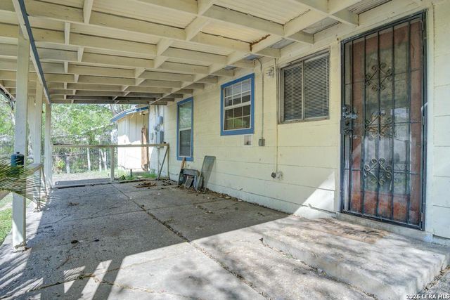 5434 Plumtree Dr, San Antonio, TX 78225