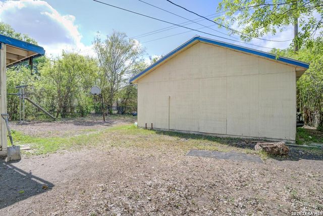 5434 Plumtree Dr, San Antonio, TX 78225