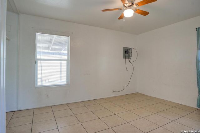 5434 Plumtree Dr, San Antonio, TX 78225