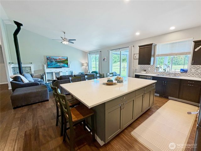 230 156th Lane SE, Tenino, WA 98589