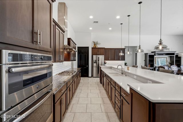 6965 W Turquoise Hills Place, Marana, AZ 85658