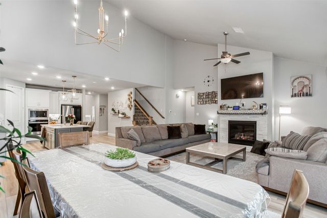 2437 Pinnacle Place, Corinth, TX 76210