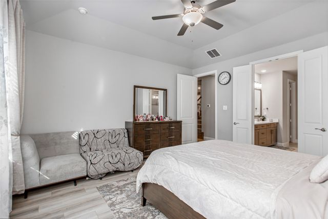 2437 Pinnacle Place, Corinth, TX 76210