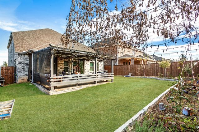 2437 Pinnacle Place, Corinth, TX 76210