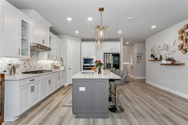 2437 Pinnacle Place, Corinth, TX 76210