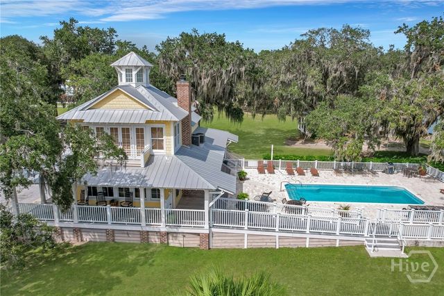 36 Salt Marsh Drive, Midway, GA 31320