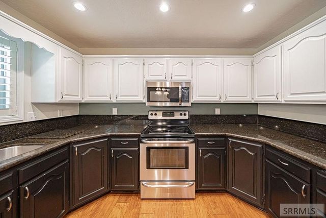 153 Stone Run Lane, Idaho Falls, ID 83404