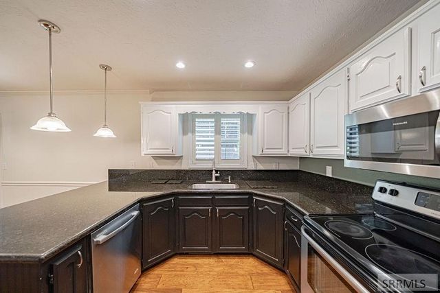 153 Stone Run Lane, Idaho Falls, ID 83404