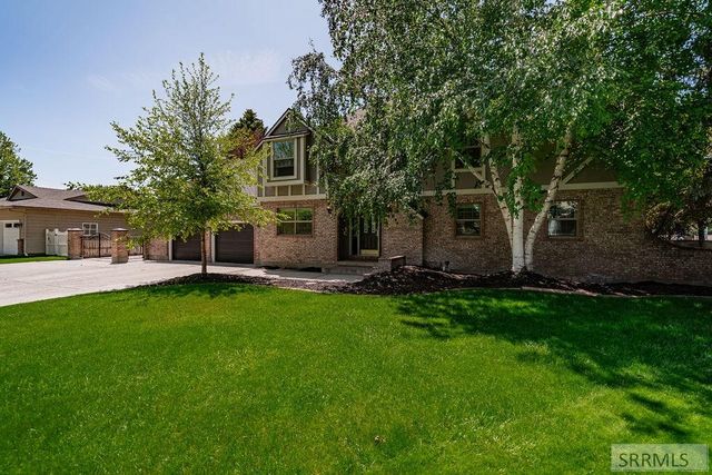 153 Stone Run Lane, Idaho Falls, ID 83404