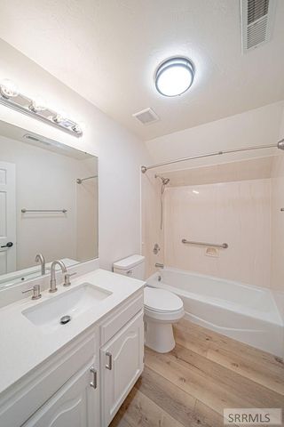 153 Stone Run Lane, Idaho Falls, ID 83404