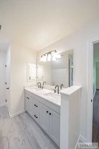 153 Stone Run Lane, Idaho Falls, ID 83404