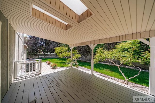 153 Stone Run Lane, Idaho Falls, ID 83404