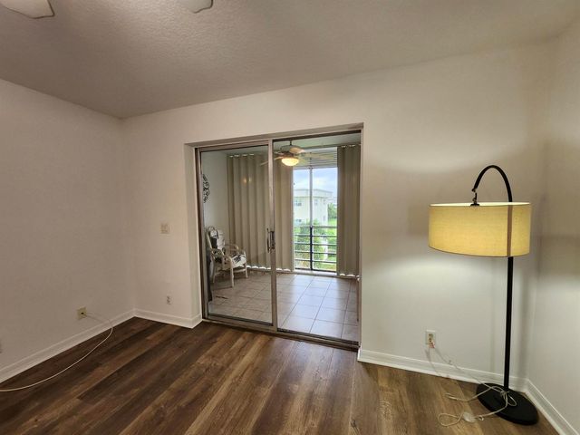 2600 NE 1st Lane 402, Boynton Beach, FL 33435