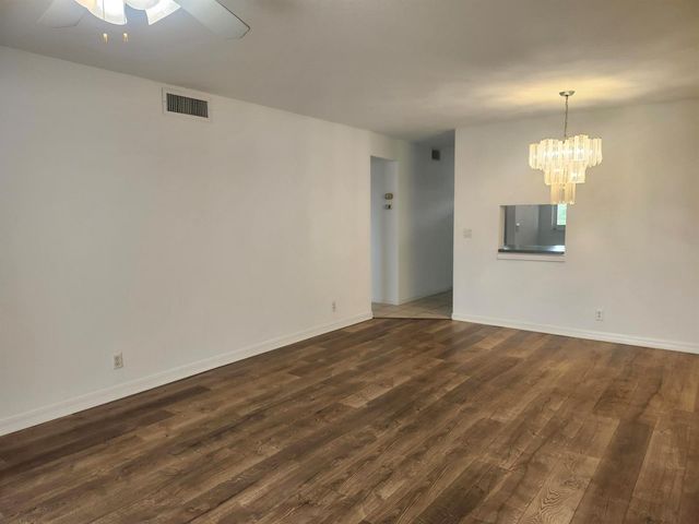 2600 NE 1st Lane 402, Boynton Beach, FL 33435