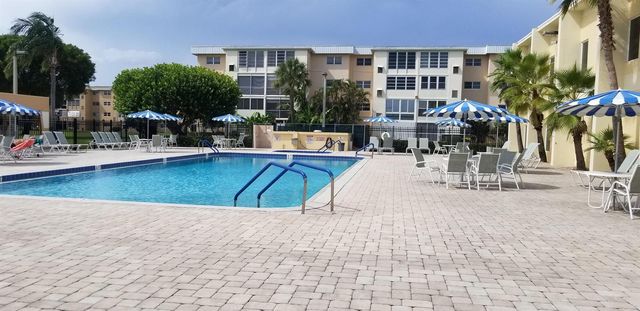 2600 NE 1st Lane 402, Boynton Beach, FL 33435