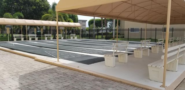 2600 NE 1st Lane 402, Boynton Beach, FL 33435