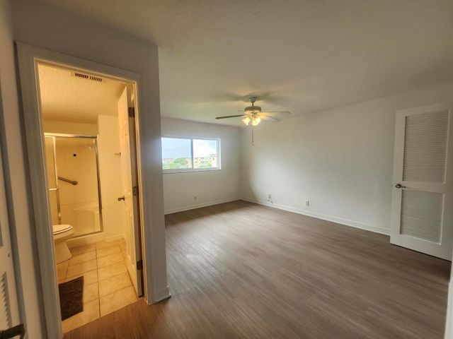 2600 NE 1st Lane 402, Boynton Beach, FL 33435