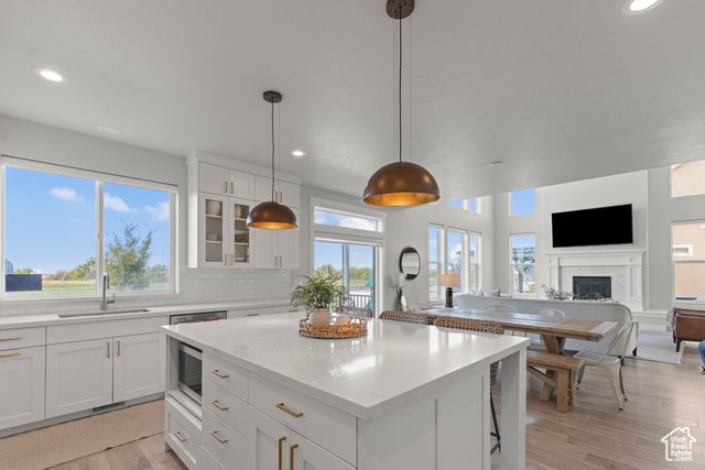 2226 S BETSYS WAY, Kaysville, UT 84037