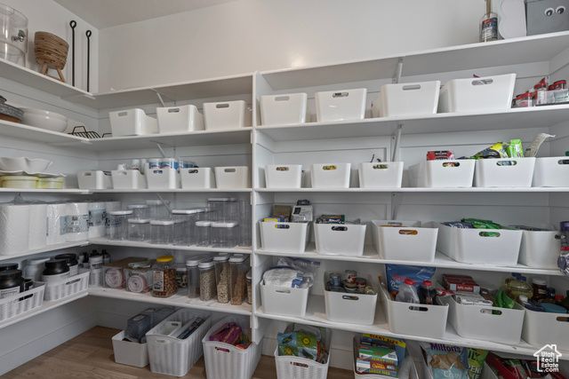 2226 S BETSYS WAY, Kaysville, UT 84037