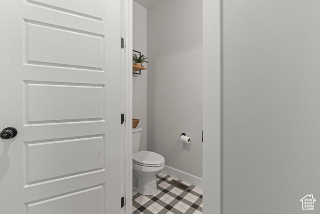 2226 S BETSYS WAY, Kaysville, UT 84037