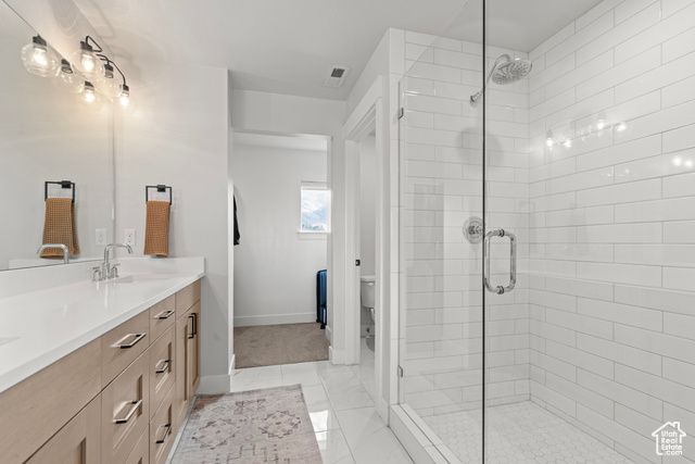 2226 S BETSYS WAY, Kaysville, UT 84037