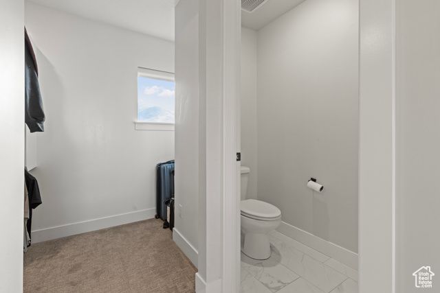 2226 S BETSYS WAY, Kaysville, UT 84037