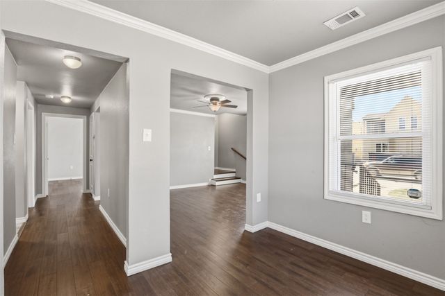 3201 McCart Avenue, Fort Worth, TX 76110