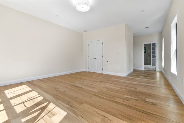 77 Farm St., Wakefield, MA 01880