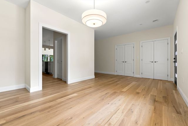 77 Farm St., Wakefield, MA 01880