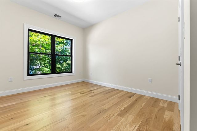 77 Farm St., Wakefield, MA 01880