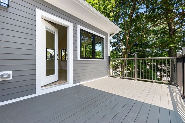 77 Farm St., Wakefield, MA 01880