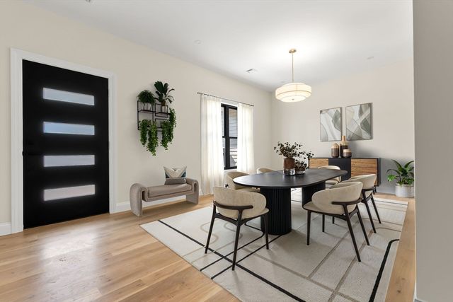 77 Farm St., Wakefield, MA 01880