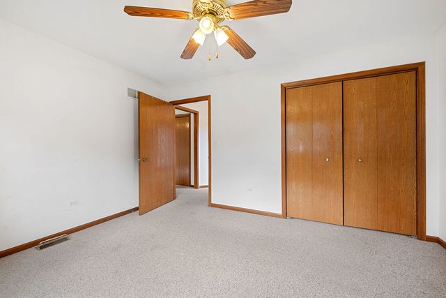 711 Harmony Court, North Aurora, IL 60542