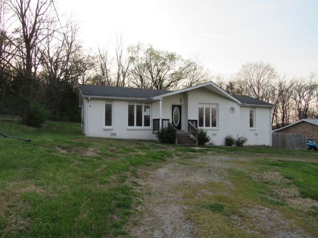 1842 Holloway Cir, Lebanon, TN 37090