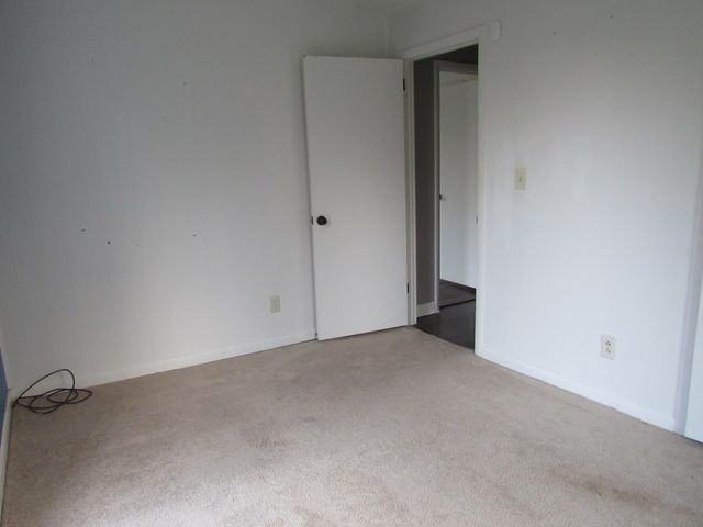 1842 Holloway Cir, Lebanon, TN 37090