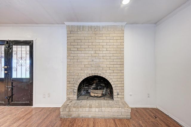 1307 Meadgreen DR, Austin, TX 78758