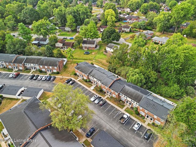 1262 Westlynne Way, Louisville, KY 40222
