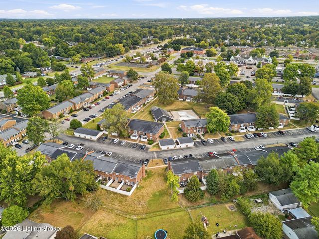 1262 Westlynne Way, Louisville, KY 40222